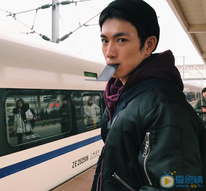 幕后之王凯文是谁扮演的？幕后之王凯文扮演者邬立朋个人资料、写真生活照
