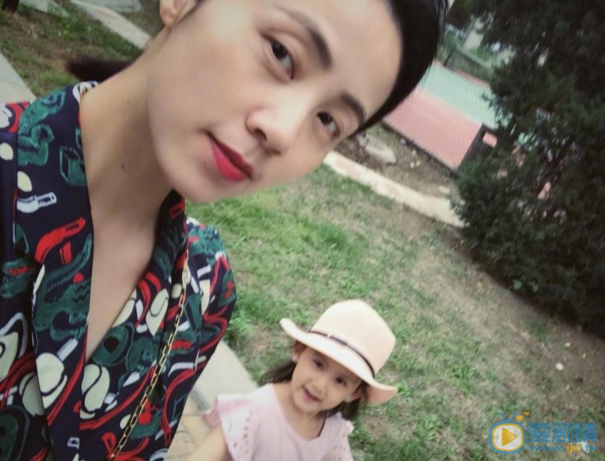 孙莉和女儿合照 孙莉高清写真_孙莉高清剧照