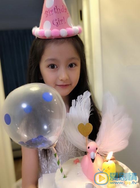 裴佳欣生日照 裴佳欣高清写真_裴佳欣高清剧照