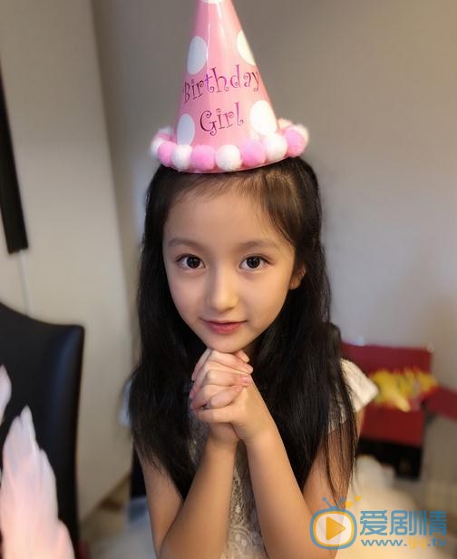 裴佳欣生日照 裴佳欣高清写真_裴佳欣高清剧照