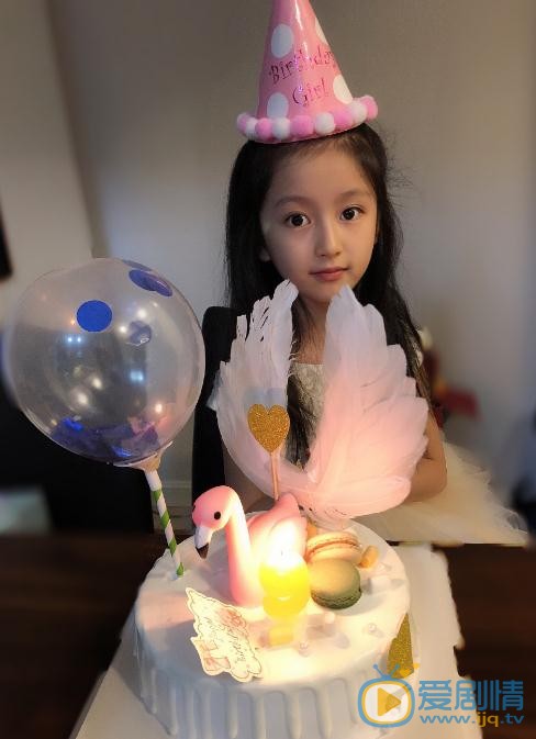 裴佳欣生日照 裴佳欣高清写真_裴佳欣高清剧照