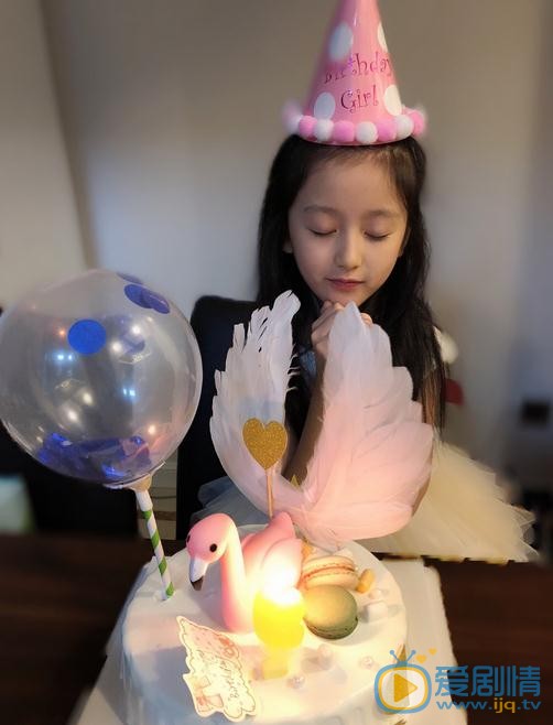 裴佳欣生日照 裴佳欣高清写真_裴佳欣高清剧照