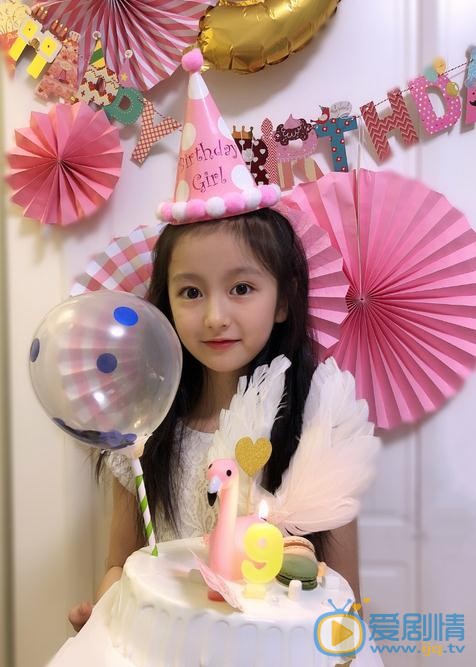 裴佳欣生日照 裴佳欣高清写真_裴佳欣高清剧照