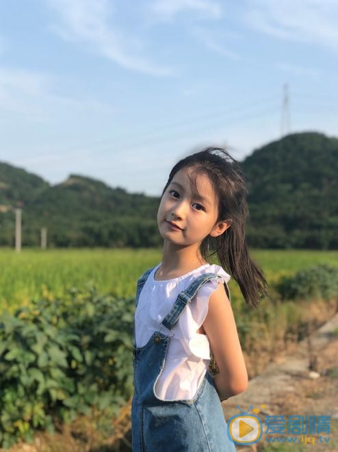 裴佳欣旅游写真 裴佳欣高清写真_裴佳欣高清剧照