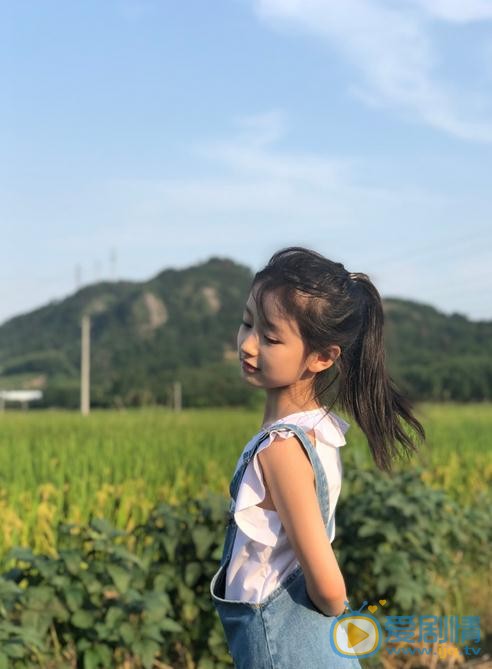 裴佳欣旅游写真 裴佳欣高清写真_裴佳欣高清剧照