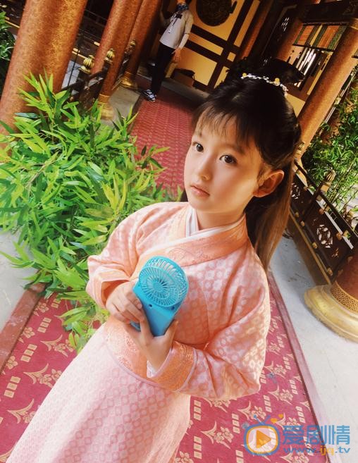 裴佳欣片场照 裴佳欣高清写真_裴佳欣高清剧照