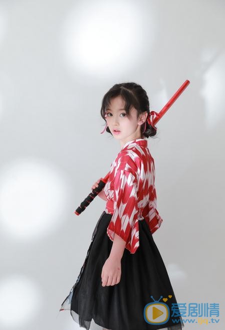 裴佳欣时尚写真 裴佳欣高清写真_裴佳欣高清剧照
