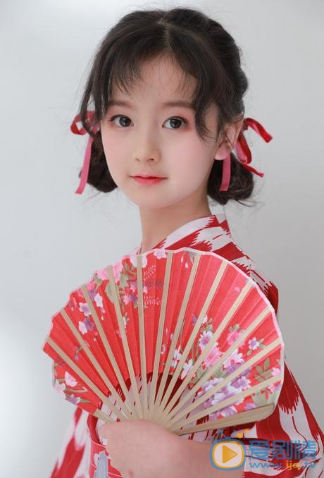 裴佳欣时尚写真 裴佳欣高清写真_裴佳欣高清剧照