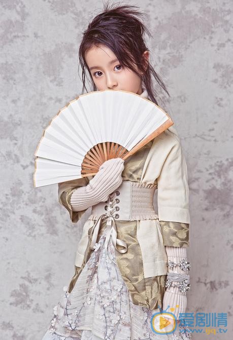 裴佳欣时尚写真 裴佳欣高清写真_裴佳欣高清剧照