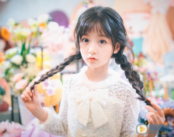 裴佳欣可爱写真 裴佳欣高清写真_裴佳欣高清剧照