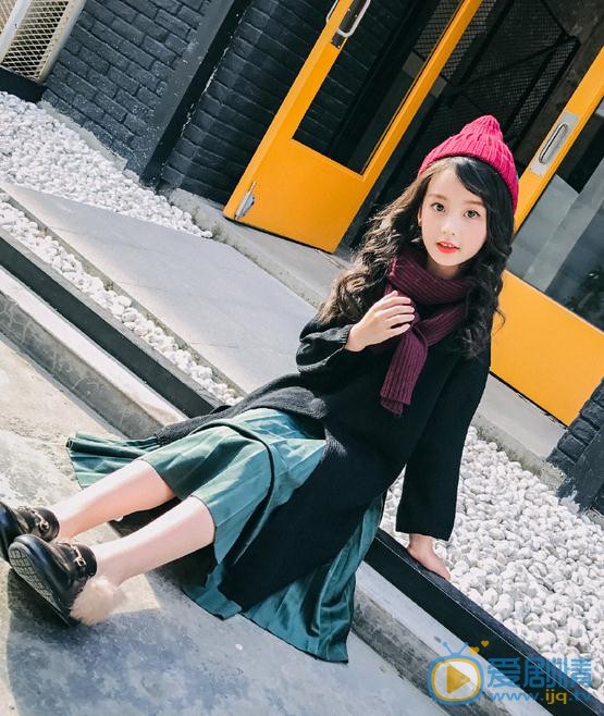 裴佳欣街拍写真 裴佳欣高清写真_裴佳欣高清剧照