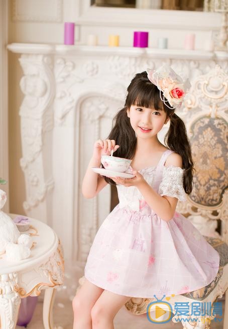 裴佳欣公主风写真 裴佳欣高清写真_裴佳欣高清剧照