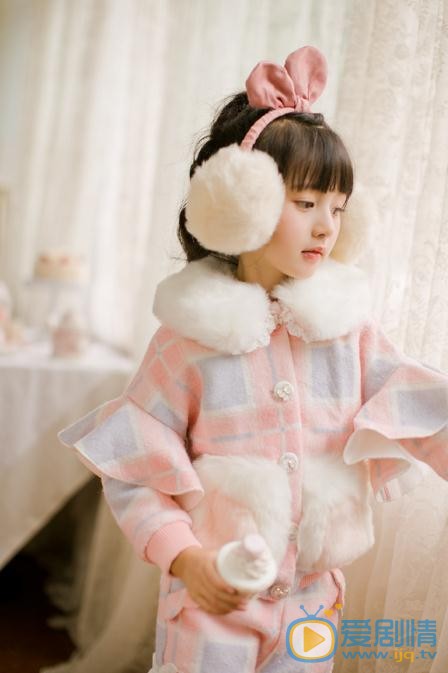 裴佳欣公主风写真 裴佳欣高清写真_裴佳欣高清剧照