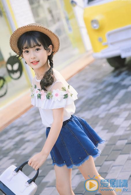 裴佳欣夏日写真 裴佳欣高清写真_裴佳欣高清剧照