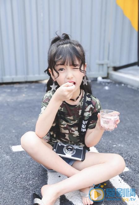 裴佳欣夏日写真 裴佳欣高清写真_裴佳欣高清剧照