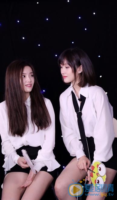 张楚寒与人合照 张楚寒高清写真_张楚寒高清剧照