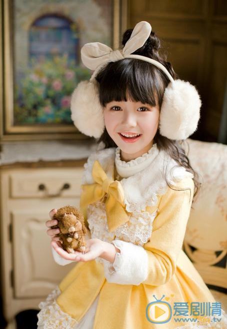 裴佳欣英伦风写真 裴佳欣高清写真_裴佳欣高清剧照