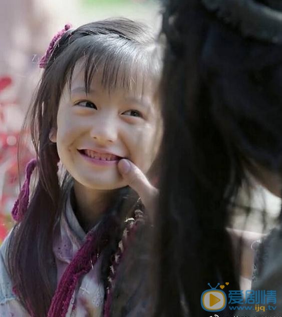 裴佳欣《小女花不弃》剧照 裴佳欣高清写真_裴佳欣高清剧照