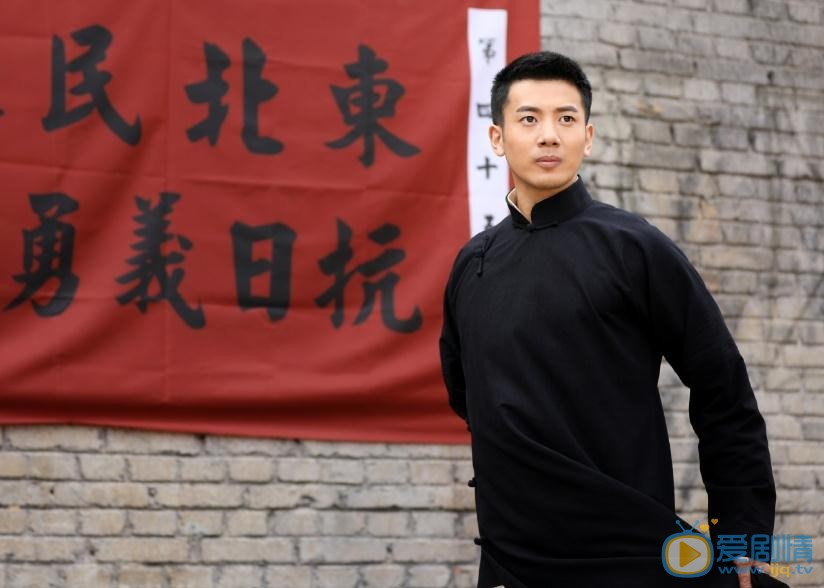 吴逸迦开机照 吴逸迦高清写真_吴逸迦高清剧照