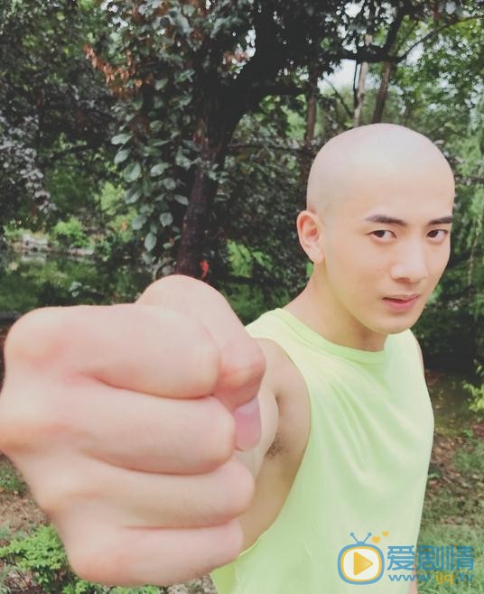 吴逸迦片场照 吴逸迦高清写真_吴逸迦高清剧照