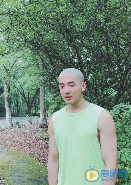 吴逸迦片场照 吴逸迦高清写真_吴逸迦高清剧照