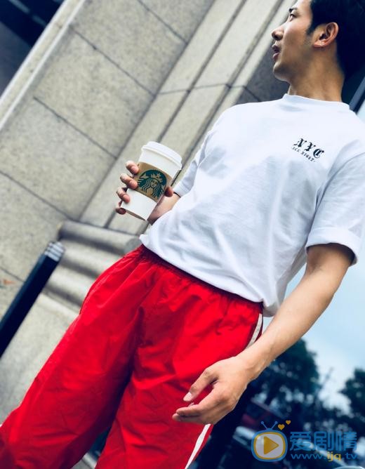 吴逸迦生活照 吴逸迦高清写真_吴逸迦高清剧照