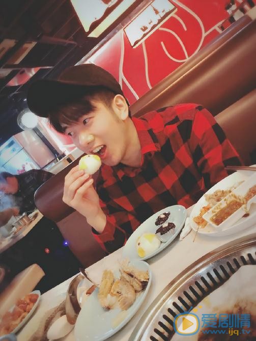 吴逸迦生活照 吴逸迦高清写真_吴逸迦高清剧照