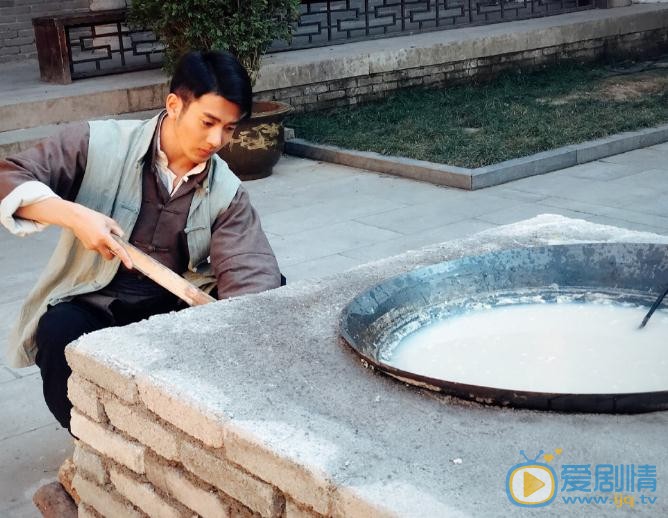 吴逸迦片场照 吴逸迦高清写真_吴逸迦高清剧照