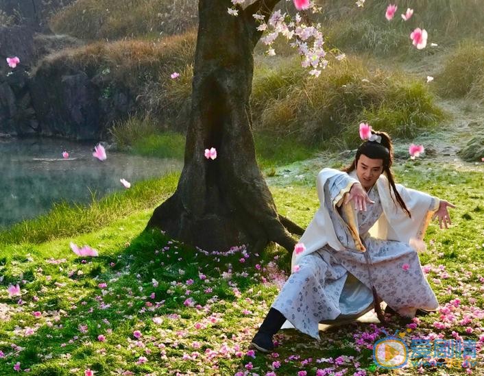 吴逸迦片场照 吴逸迦高清写真_吴逸迦高清剧照