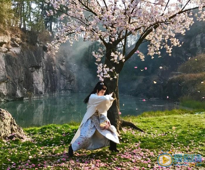 吴逸迦片场照 吴逸迦高清写真_吴逸迦高清剧照