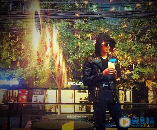 吴逸迦生活照 吴逸迦高清写真_吴逸迦高清剧照