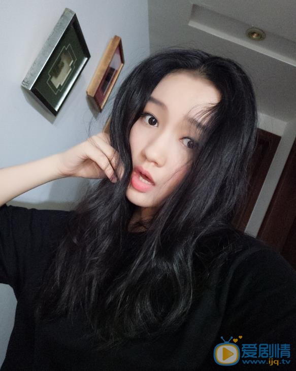 孙溯梦汐生活照 孙溯梦汐高清写真_孙溯梦汐高清剧照