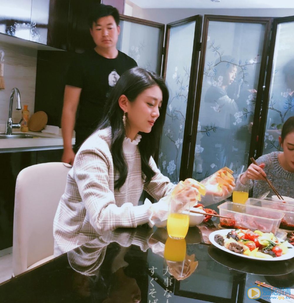 漆雕轶柔片场照 漆雕轶柔高清写真_漆雕轶柔高清剧照