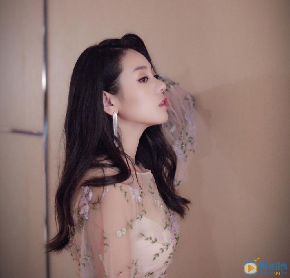 王子彤个人写真 王子彤高清写真_王子彤高清剧照