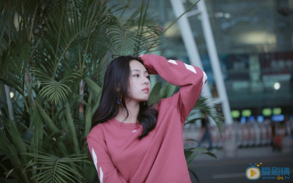 王子彤户外写真 王子彤高清写真_王子彤高清剧照