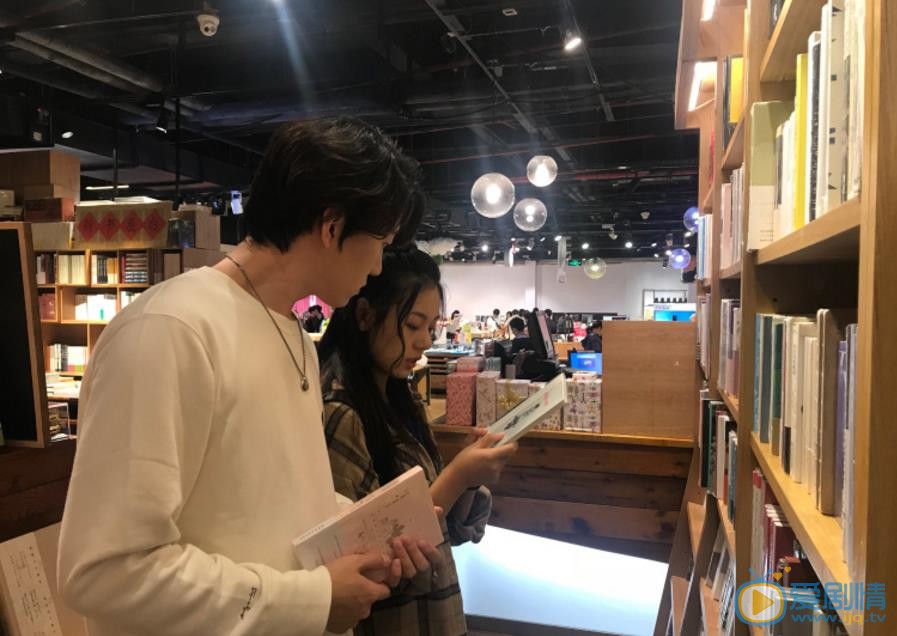 王子彤《80度爱恋》剧照 王子彤高清写真_王子彤高清剧照