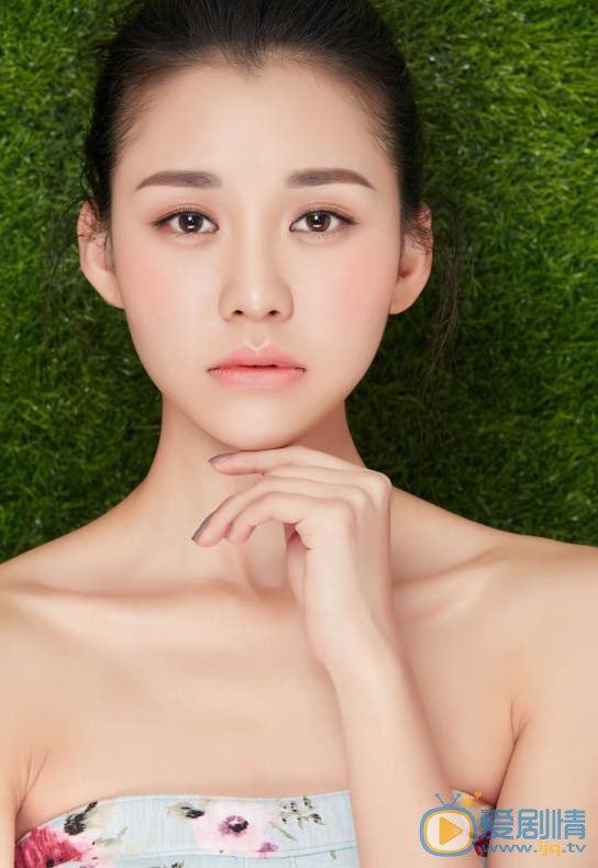阿丽亚时尚写真 阿丽亚高清写真_阿丽亚高清剧照