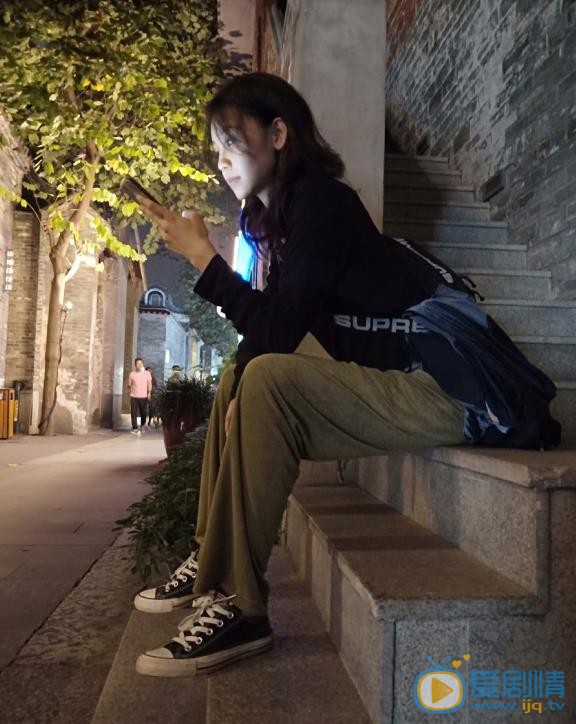 阿丽亚户外照片 阿丽亚高清写真_阿丽亚高清剧照