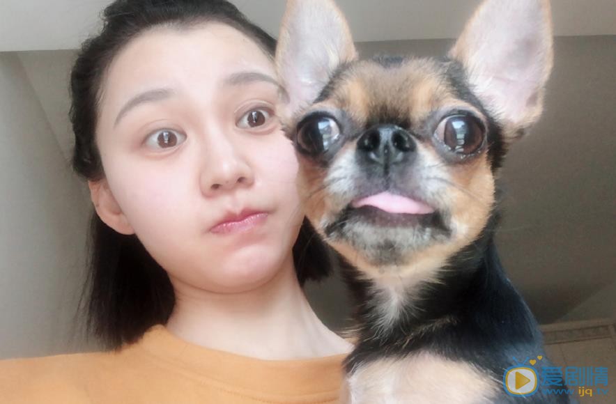 阿丽亚生活照 阿丽亚高清写真_阿丽亚高清剧照