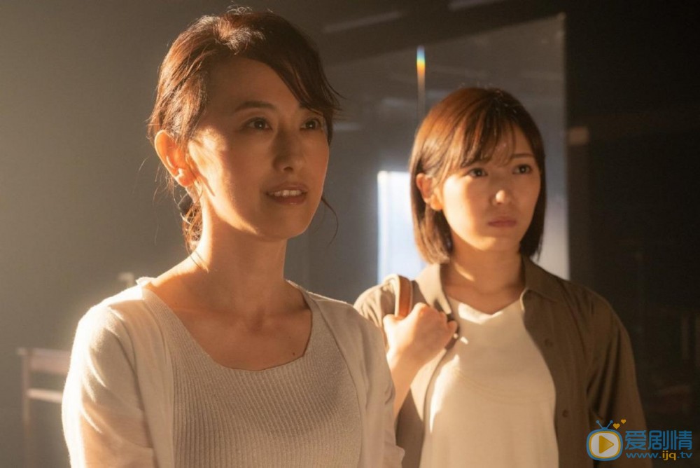 渡边麻友《直到这场雨停止那天》剧照 渡边麻友高清写真_渡边麻友高清剧照