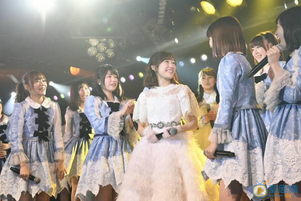 渡边麻友演唱会现场照 渡边麻友高清写真_渡边麻友高清剧照