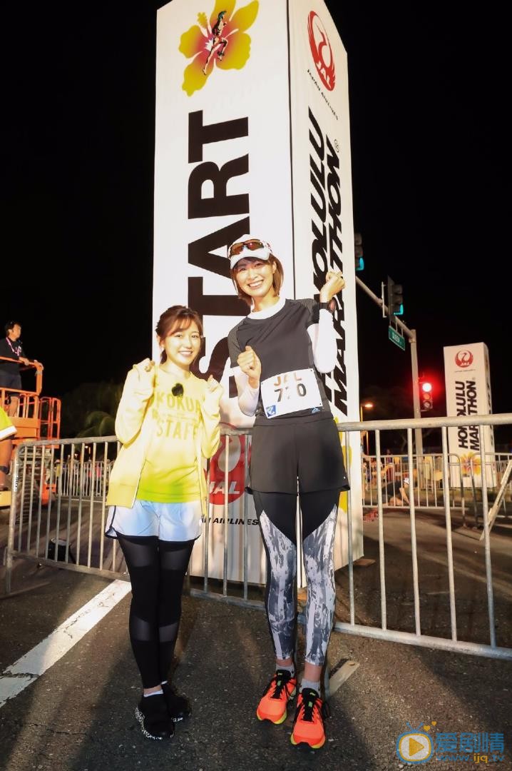 渡边麻友与人合照 渡边麻友高清写真_渡边麻友高清剧照