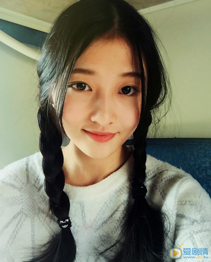 苏梦芸可爱自拍 苏梦芸高清写真_苏梦芸高清剧照