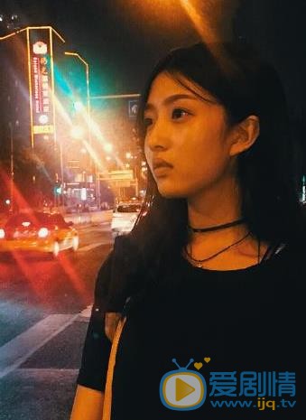 苏梦芸街拍照 街拍照