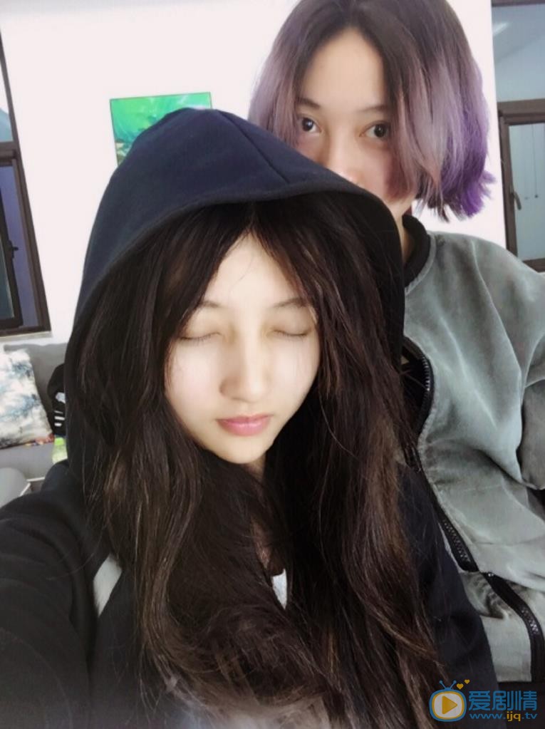 苏梦芸与人合照 苏梦芸高清写真_苏梦芸高清剧照