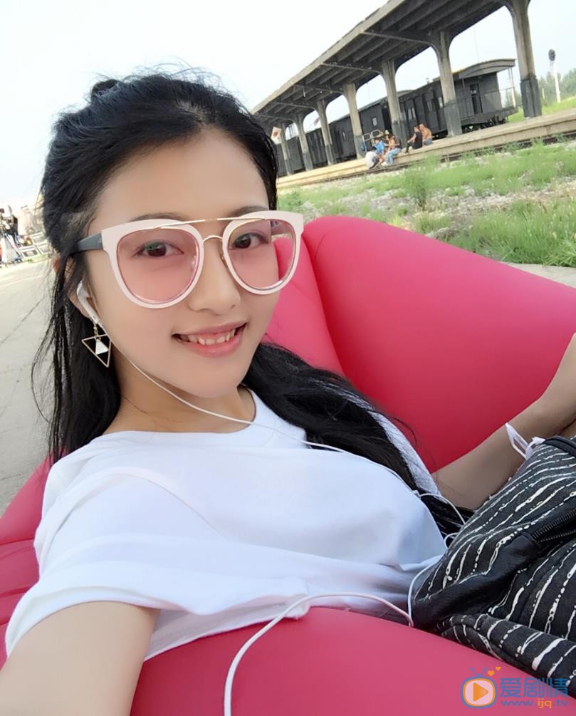 苏梦芸片场照 苏梦芸高清写真_苏梦芸高清剧照