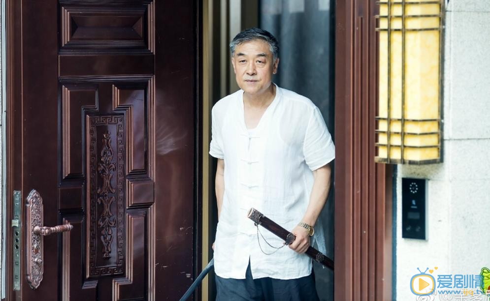 我的亲爹和后爸李东山剧照 