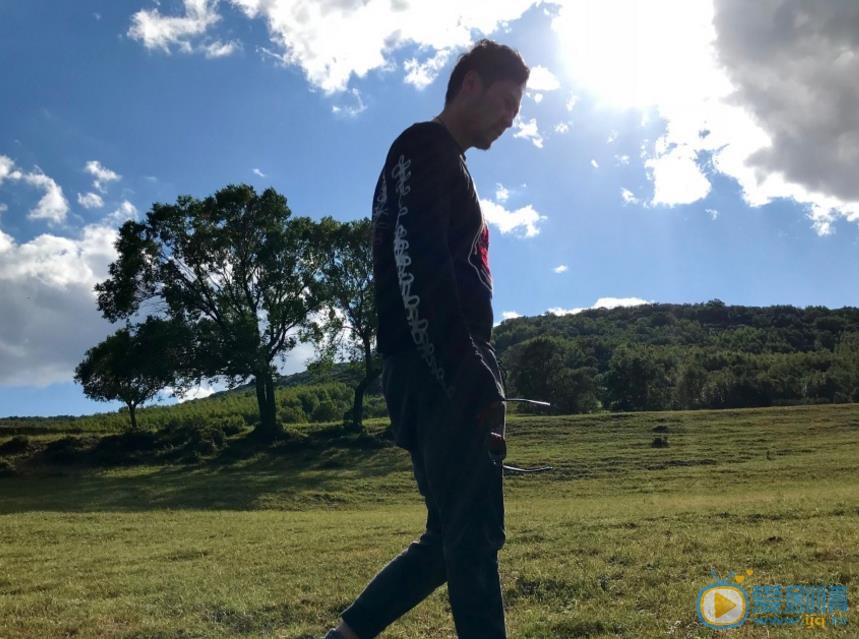 李昊臻生活照 李昊臻高清写真_李昊臻高清剧照