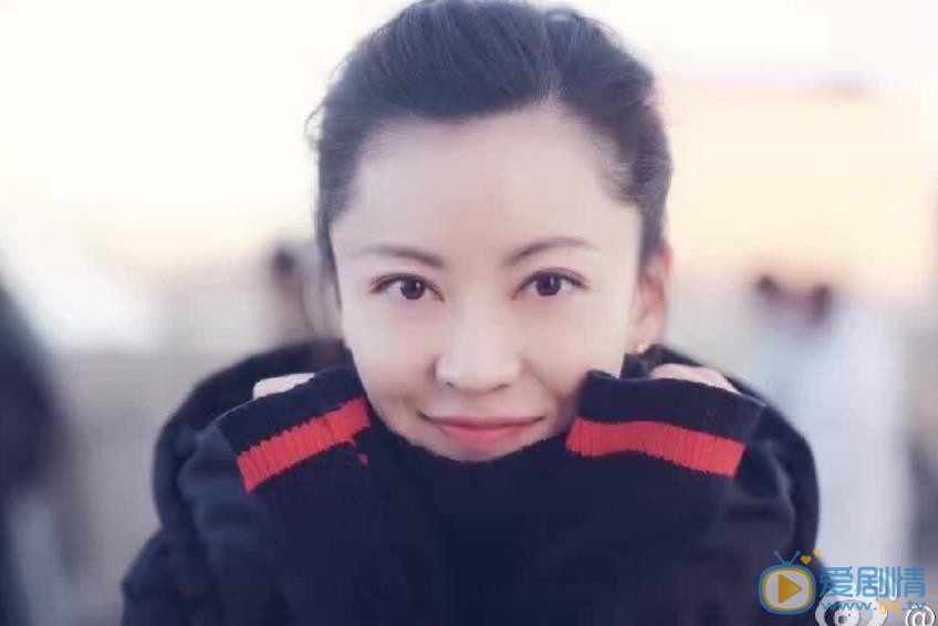 黄凰生活照 黄凰高清写真_黄凰高清剧照