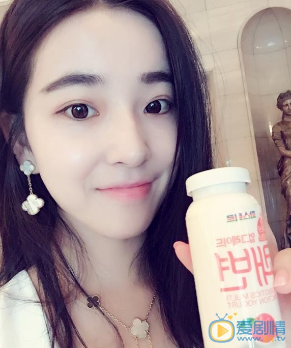 戴卓凝生活照 戴卓凝高清写真_戴卓凝高清剧照